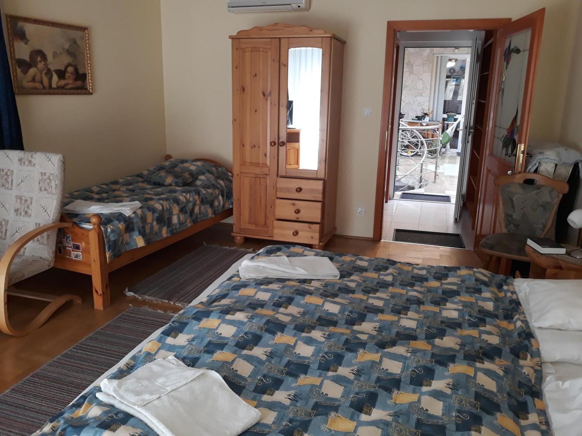 Kenézy Lux Apartman Vendégház Hajdúszoboszló Esterno foto